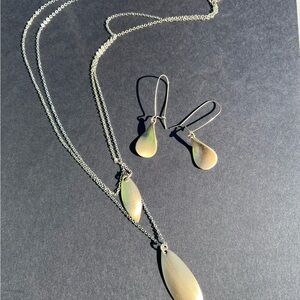 Elegant Gold Jewelry Set